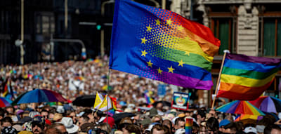 „Schwerer Schlag“ – Ungarische Polizei verbietet Pride Parade