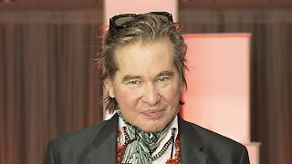 Weggefährten ehren Val Kilmer bei später Trauerfeier