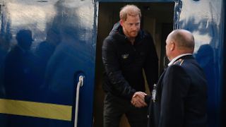 Prinz Harry besucht Kriegsgebiet in der Ukraine