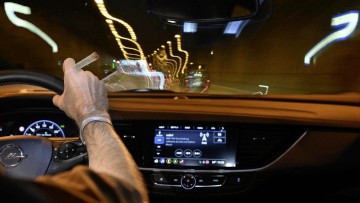 DEKRA Verkehrssicherheitsreport: Hohes Unfallrisiko durch Cannabis und Alkohol