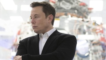 Tesla: Elon Musk kauft Aktien für eine Milliarde Dollar