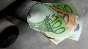 Umfrage: Mehrheit der Deutschen gegen Verbrenner-Aus