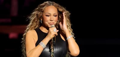 Mariah Carey muss sich nicht bewegen, weil die Welt sich um sie dreht