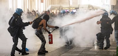 60 Polizisten bei Krawallen in Mailand verletzt – Meloni kritisiert „Gewalt und Zerstörung“