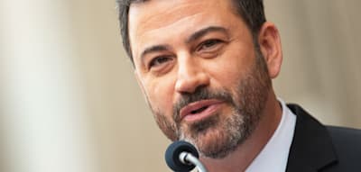 Jimmy Kimmels Late-Night-Show kehrt am Dienstag ins TV zurück