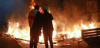 „Rennt, rennt, die Revolution hat begonnen!“ – In Georgien breitet sich ein Klima der Angst aus