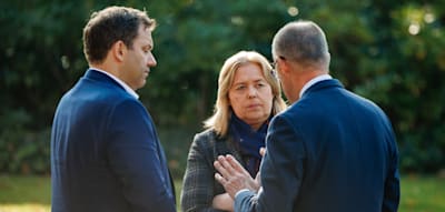 Kabinett will höhere Sozialbeiträge für Gutverdienende beschließen