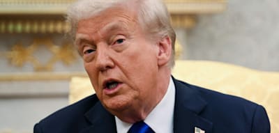 „Sollten im Gefängnis sitzen“ – Trump fordert Inhaftierung demokratischer Politiker in Illinois