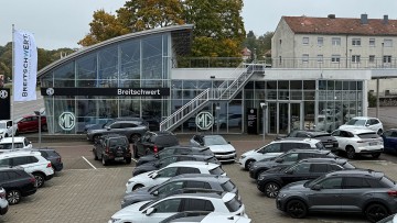 Autohaus Breitschwert: MG zieht in alten Audi-Hangar ein