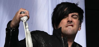 Der gefallene Rockstar, der ein Baby zeugen wollte, um es zu missbrauchen
