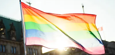 Zuwanderung, Regenbogenflagge, Klimaschutz – So gespalten sind die Deutschen wirklich