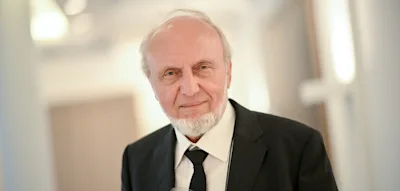 Hans-Werner Sinn fordert Abschaffung der Lohnfortzahlung am ersten Krankheitstag