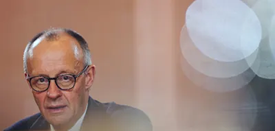 „Haben im Stadtbild dieses Problem“ – Merz-Aussage sorgt für Empörung, Regierungssprecher reagiert