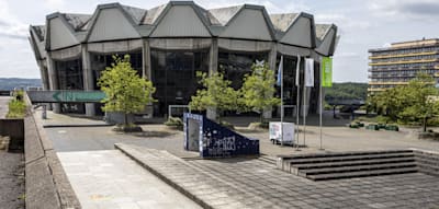„Muslimstudents NRW“ werben vor Ruhr-Uni für sich – Stände offenbar getrennt für Männer und Frauen