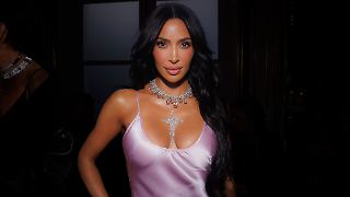 Kim Kardashians neuer Trend: Flausch im Schritt