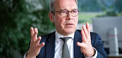 Thüringer Innenminister hält AfD-Anfragen für verdächtig