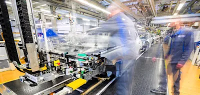 Autobauer fürchten wegen Chip-Mangel Produktionsstopps – Krisen-Gespräch im Wirtschaftsministerium
