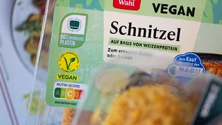 Verbot von Begriffen wie "Veggie-Schnitzel" – Rainer stellt sich gegen EU-Parlament
