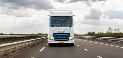 Chefs von MAN und DAF fordern Überprüfung von EU-Regeln für Elektro-Trucks