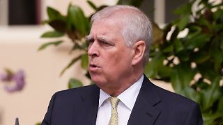 Prinz Andrew verliert royalen Titel und muss Royal Lodge verlassen