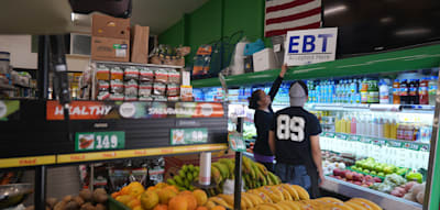 Amerikaner können doch auf Fortzahlung von Lebensmittelgeld hoffen