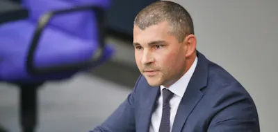 Bundestag genehmigt Durchsuchungen bei AfD-Abgeordnetem – Vorwürfe noch unklar