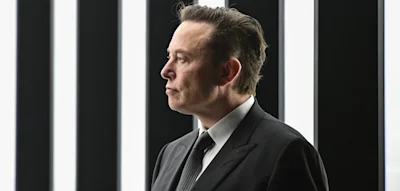 Elon Musk triumphiert über die „Unternehmens-Terroristen“ – Weg für Billionen-Paket ist frei