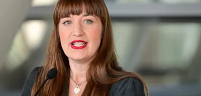 Heidi Reichinnek zeigt Jura-Professor wegen X-Beitrags an