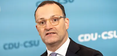 „Mischung aus alter SED und neuer Hamas“, sagt Spahn über die Berliner Linkspartei