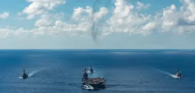 Mit 4000 Matrosen und Kampfjets – Flugzeugträger „USS Gerald R. Ford“ trifft in Karibik ein