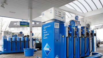 Aufforderung an die Regierung: Bundesrat will weniger Spritpreis-Schwankungen