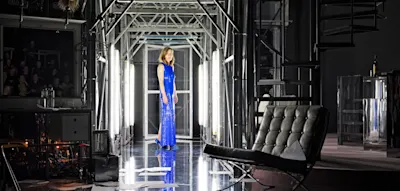 Das ratlose Publikum freut sich, wenn Schauspieler geohrfeigt werden