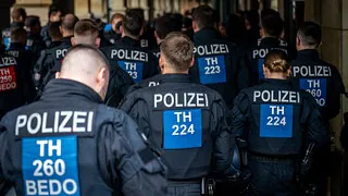 Besoldung von Beamten muss nach Gerichtsurteilen angehoben werden