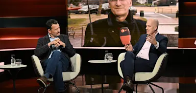 „Und wir glauben auch noch, dass sich die Russen dran halten“, sagt der Experte zum 28-Punkte-Plan