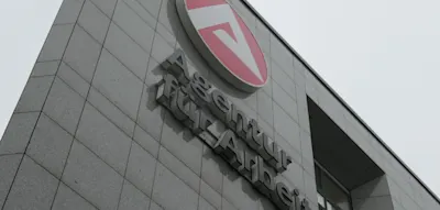 Arbeitslosigkeit sinkt im November leicht – aber liegt höher als im Vorjahresmonat