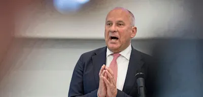 „Hochproblematische rechtliche Parallelwelt“ – Minister warnt Bündnis vor Blockaden bei AfD-Treffen