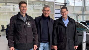 Familienbetrieb integriert: Dello übernimmt Autohaus Duitsmann