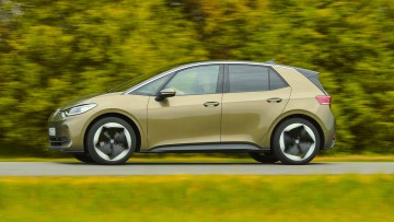 HUK-Barometer: E-Auto-Umstieg auf Rekordniveau