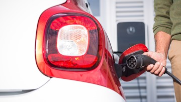 VDA: 2026 rund 693.000 neue E-Autos erwartet