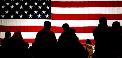 Druck auf Trump – US-Repräsentantenhaus beschließt Mindestanzahl für US-Truppen in Europa