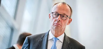 AfD verliert in Umfrage zwei Prozentpunkte, Union liegt auf Platz eins