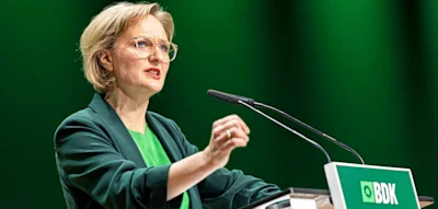 &bdquo;Taumelt auf der internationalen B&uuml;hne&ldquo; &ndash; Gr&uuml;nen-Chefin greift Friedrich Merz an