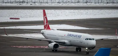 32 Afghanen aus Aufnahmeprogramm in Berlin gelandet