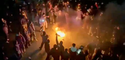 Mullahs m&uuml;ssen &bdquo;Menschlichkeit zeigen&ldquo;, fordert Trump &ndash; US-B&uuml;rger sollen Iran dringend verlassen