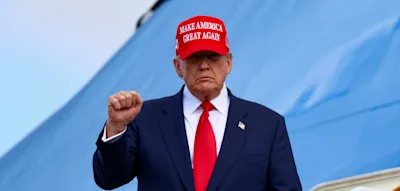 &bdquo;Todeszahlen im Iran sind nur Vorwand&ldquo; &ndash; Im Trump-Lager w&auml;chst die Kritik an US-Milit&auml;reins&auml;tzen