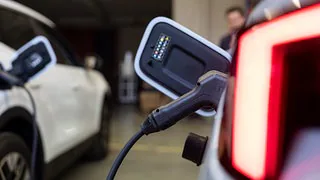 Neue Kaufpr&auml;mie f&uuml;r E-Autos an Haushaltseinkommen gekoppelt