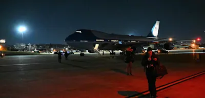 Auf Weg nach Davos &ndash; Trump-Flieger muss kurz nach dem Start umkehren