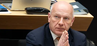 Wegner kassiert Spott f&uuml;r Streusalz-Vorsto&szlig; &ndash;&nbsp;&bdquo;Wirklich mit seinem Latein am Ende&ldquo;