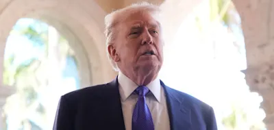 &bdquo;Ich war nie auf Epsteins Insel&ldquo;, w&uuml;tet Trump und nennt Grammy-Moderator einen &bdquo;totalen Verlierer&ldquo;