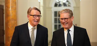 Wegen des Skandals um Peter Mandelson &ndash; Keir Starmers Stabschef tritt zur&uuml;ck